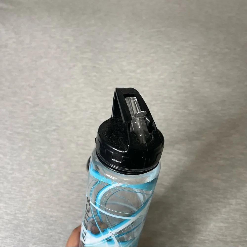 Fabletics The Tritan 32 Oz Water Bottle